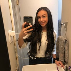 Meet your Posher, Christine